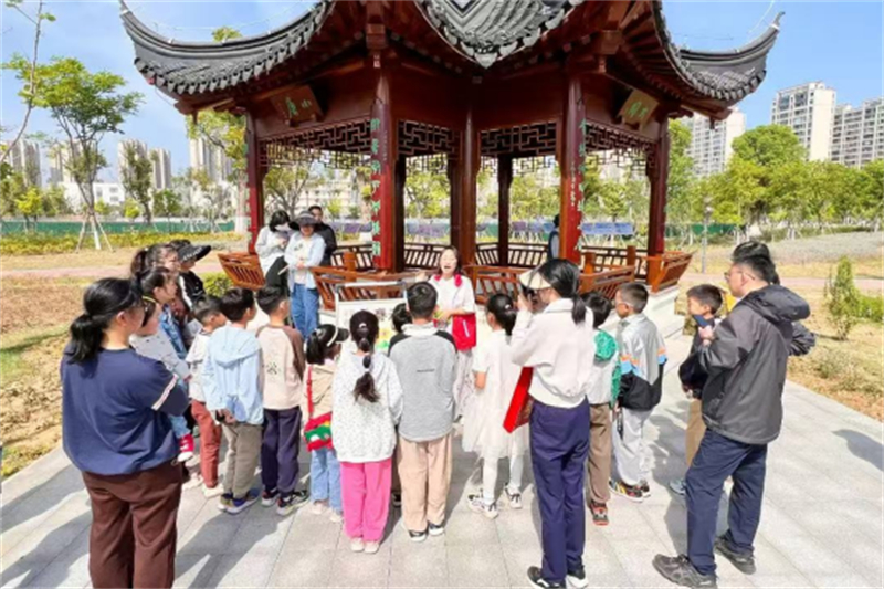 常熟市常福街道：BOOK期而遇！多元场景解锁“阅读+”894.jpg