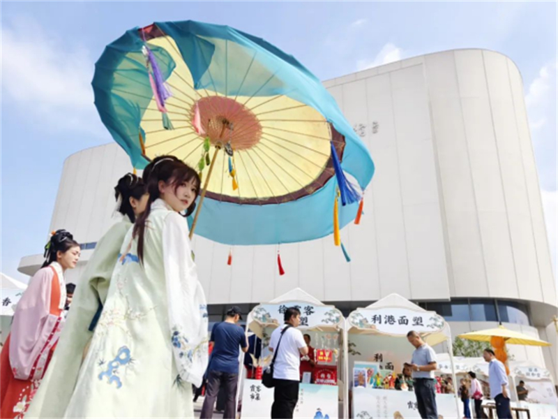 第二十届徐霞客国际旅游节开幕430.jpg