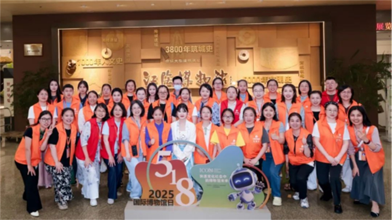 可触可感可玩！“江博奇妙夜”人气爆棚1868.jpg
