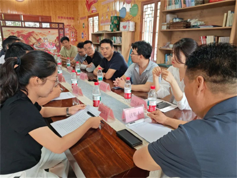 江南农村商业银行筑牢居民反诈安全屏障.png629.jpg