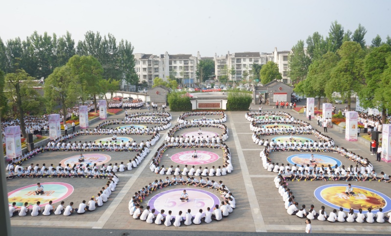 趣味心理运动会.JPG