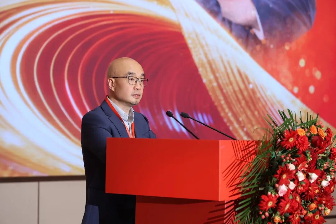 1776067384431067.jpg 02640.jpg