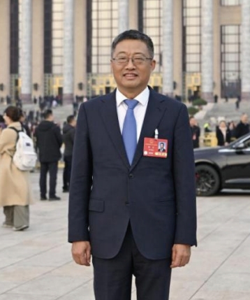屏幕截图_10-3-2025_93319_.jpeg